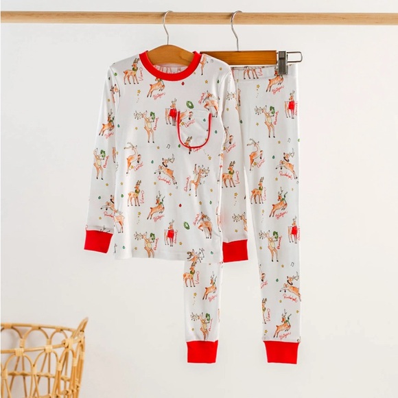 Nola Tawk: Oh Deer, Christmas is Here! Kids Pajama Set - Picture 9 of 9